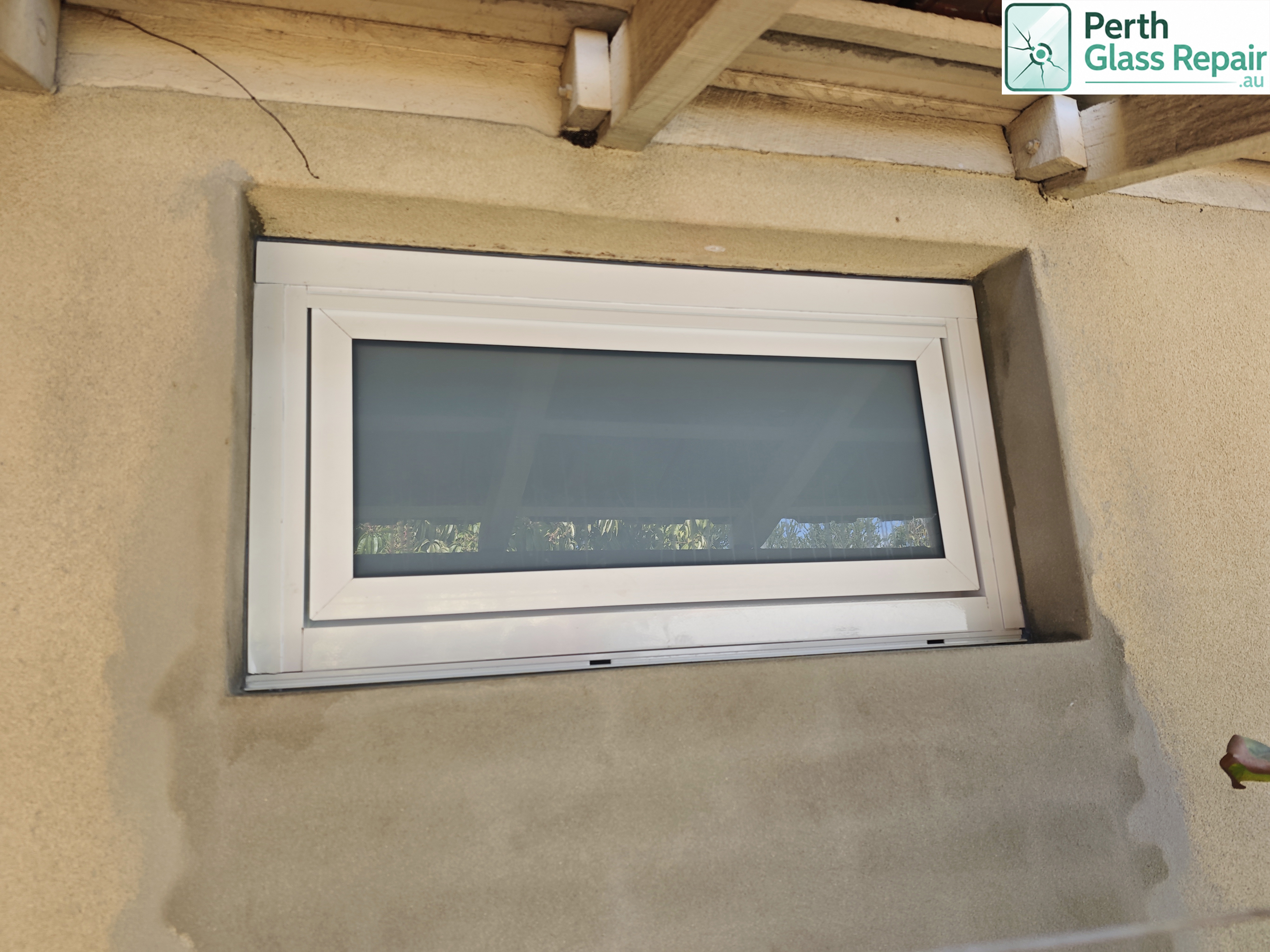 Awning window glass replacement by Perth Glass Repair